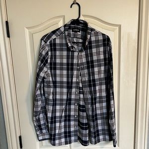 Express Performance Button Down - Slim Fit Large